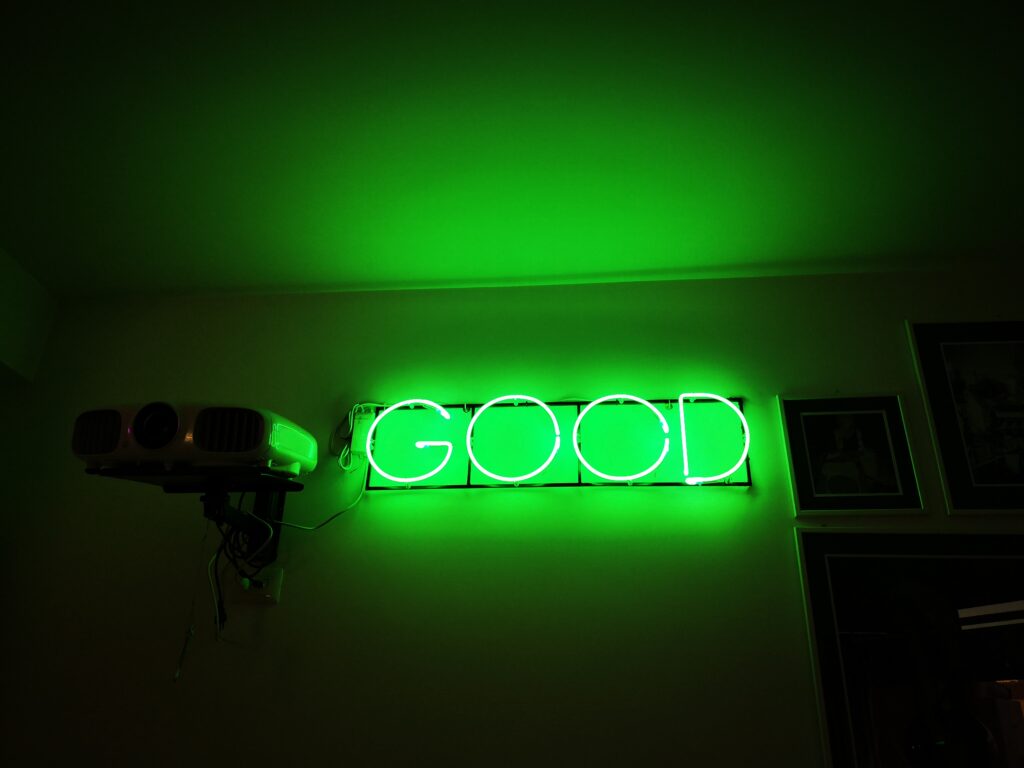 neon GOOD